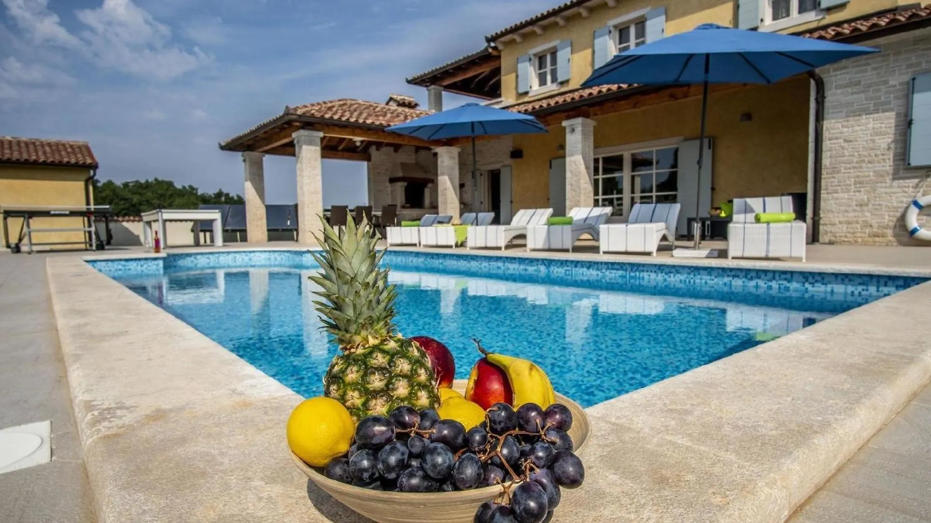 Ferienhaus Mit Privatpool Fuer 9 Personen Ca 200 Qm In Segotici, Istrien Suedkueste Von Istrien Marčana Chorvatsko